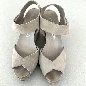 Beautiful Pedro Garcia platform sandal